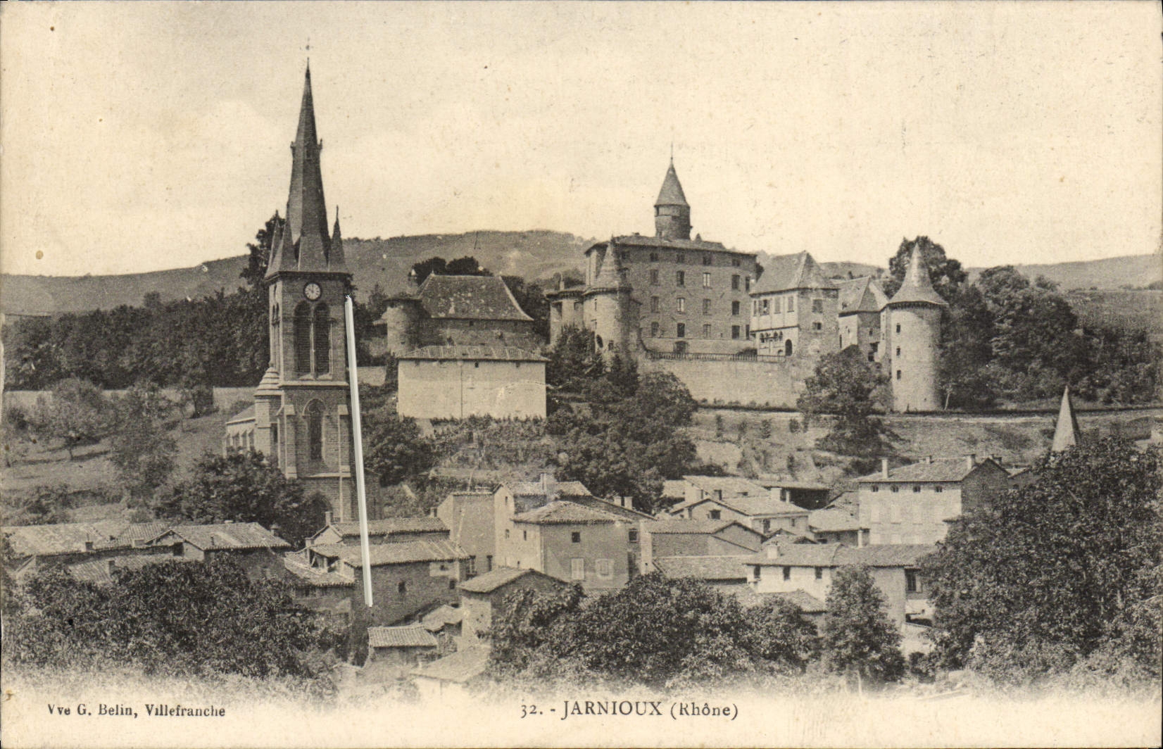 VINTAGE POSTCARD Jarnioux