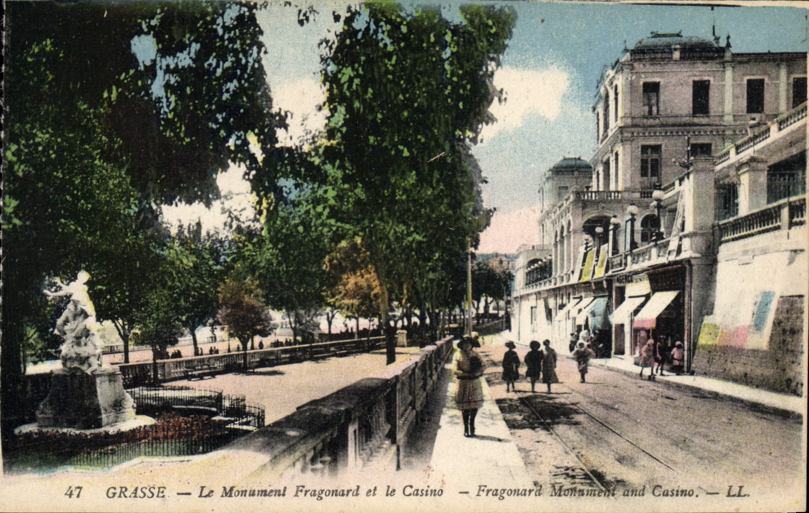 VINTAGE POSTCARD Fatty the Fragonard monument and the casino