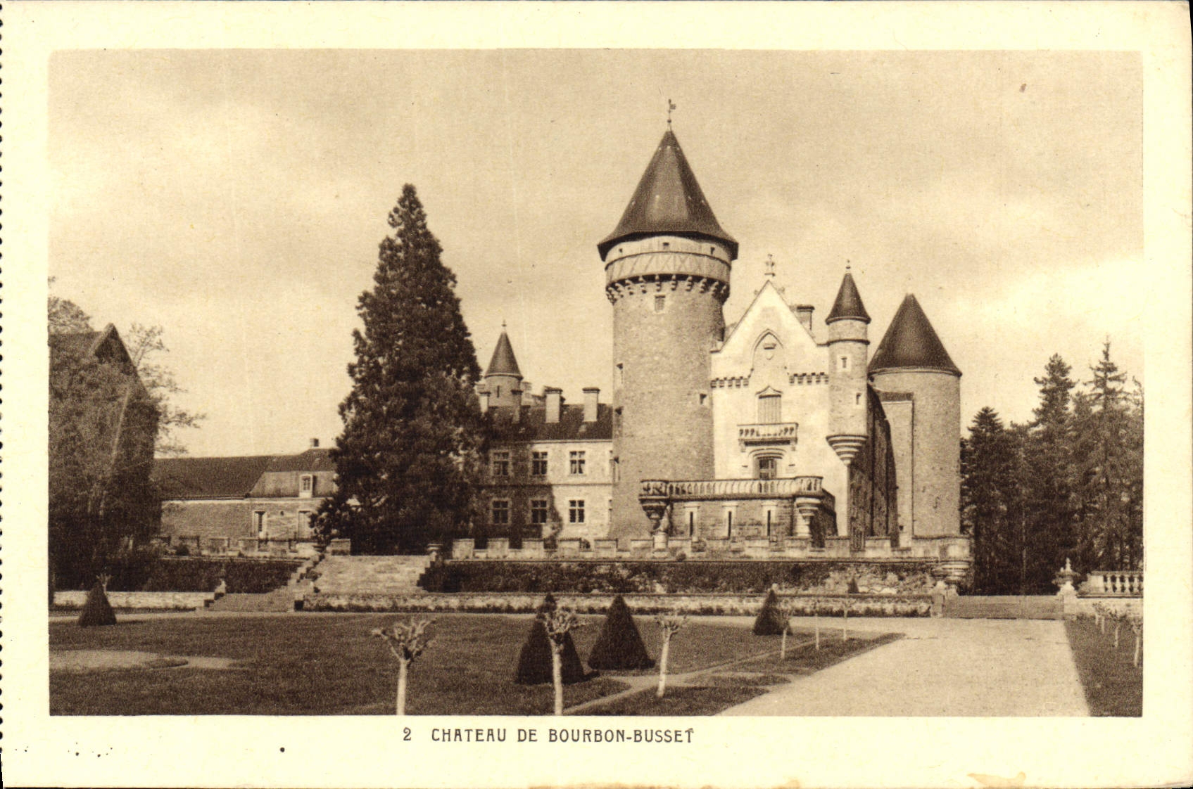 VINTAGE POSTCARD Castle Of Busset Bourbon