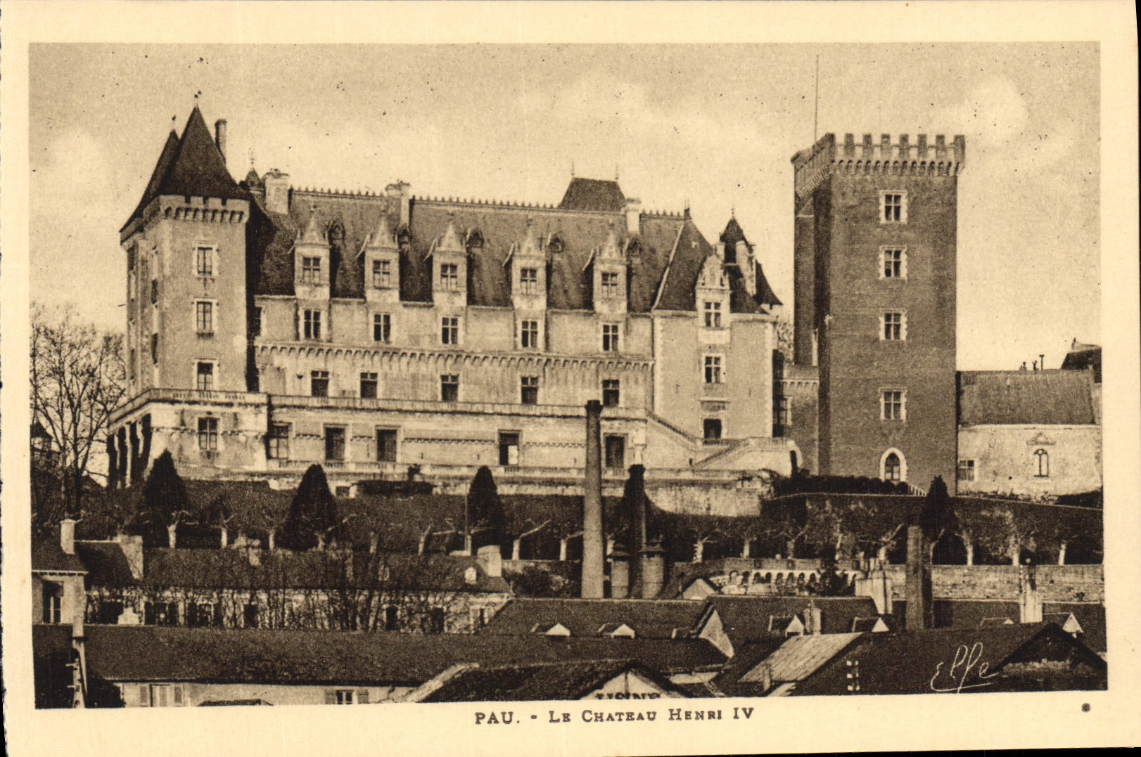 POSTAL Pau de la VENDIMIA el castillo Enrique IV