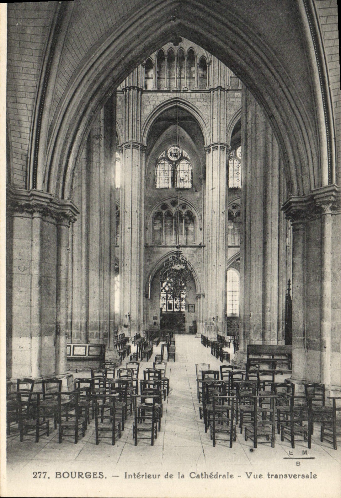 VINTAGE POSTCARD Interior Bourges Of the Cathedral Seen Transverse