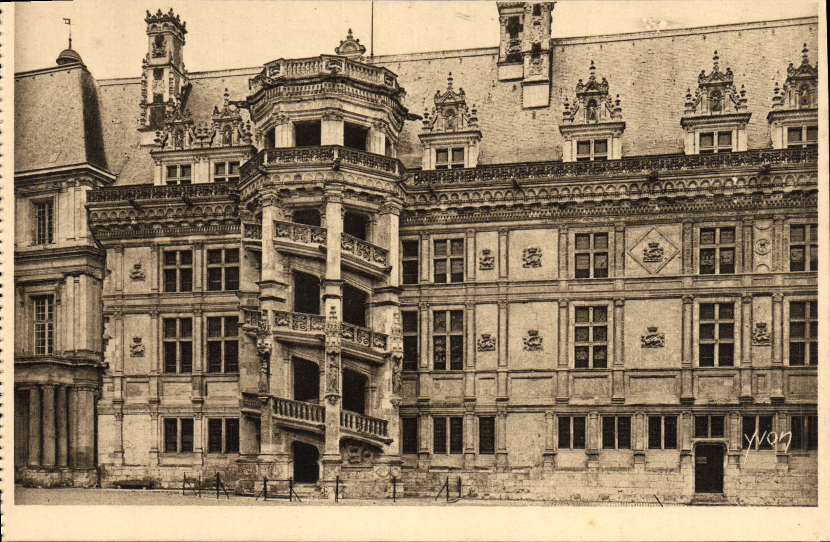 CPA Chateau De Blois Escalier Francois 1er