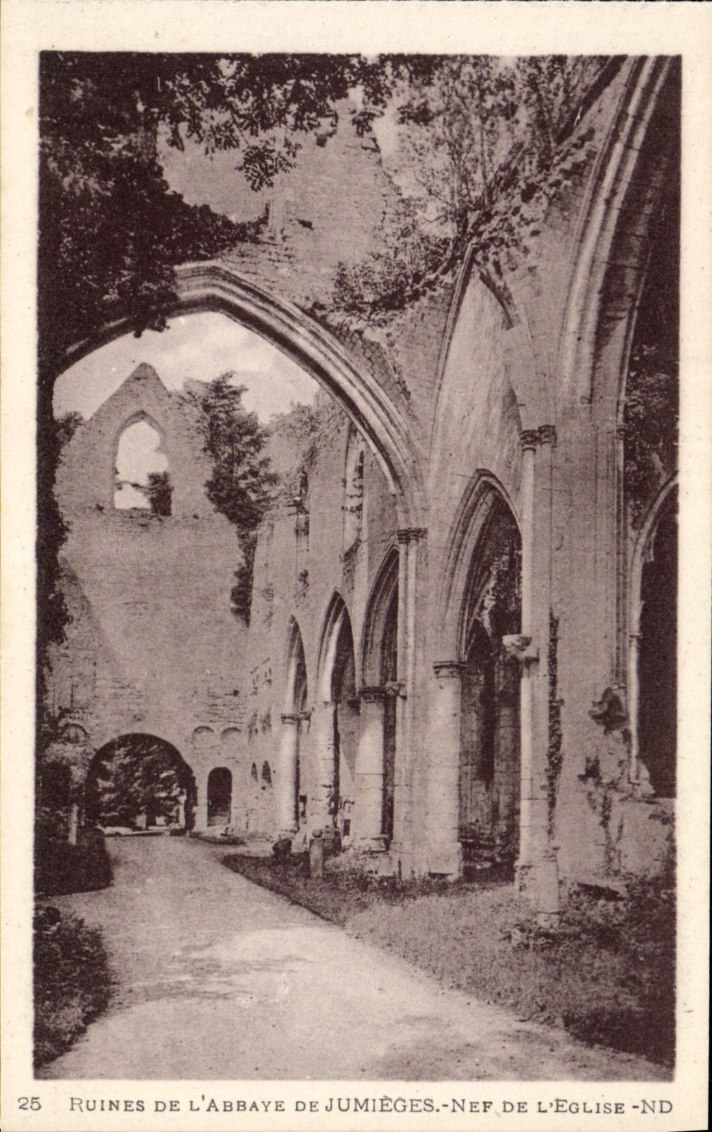 VINTAGE POSTCARD Ruins Of the Abbey De Jumieges Nave of the church
