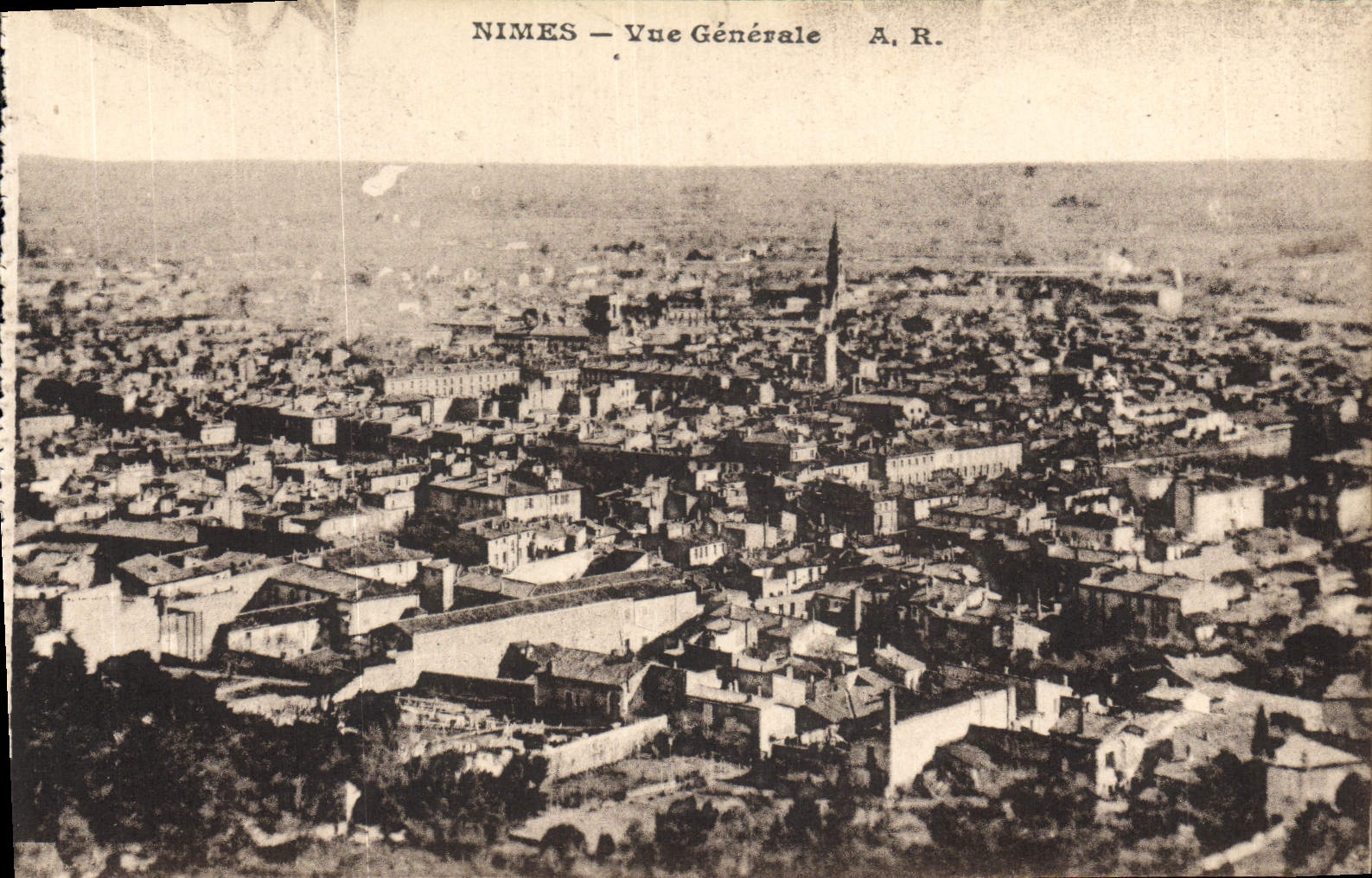 VINTAGE POSTCARD Nimes View