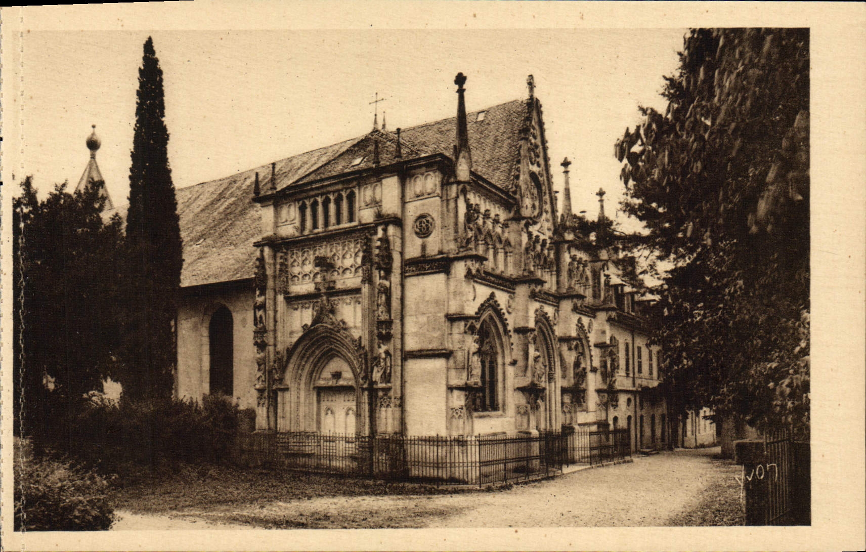 CPA Aix Les Bains L'Abbaye D'Hautecombe Facade