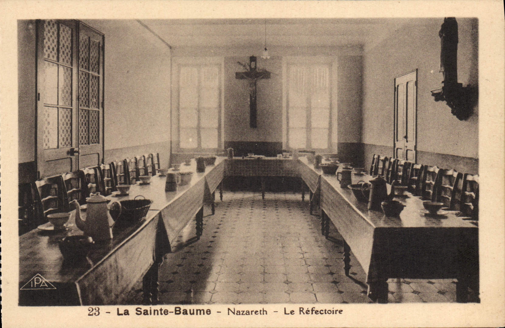 CPA La Sainte Baume Nazareth Le Refectoire