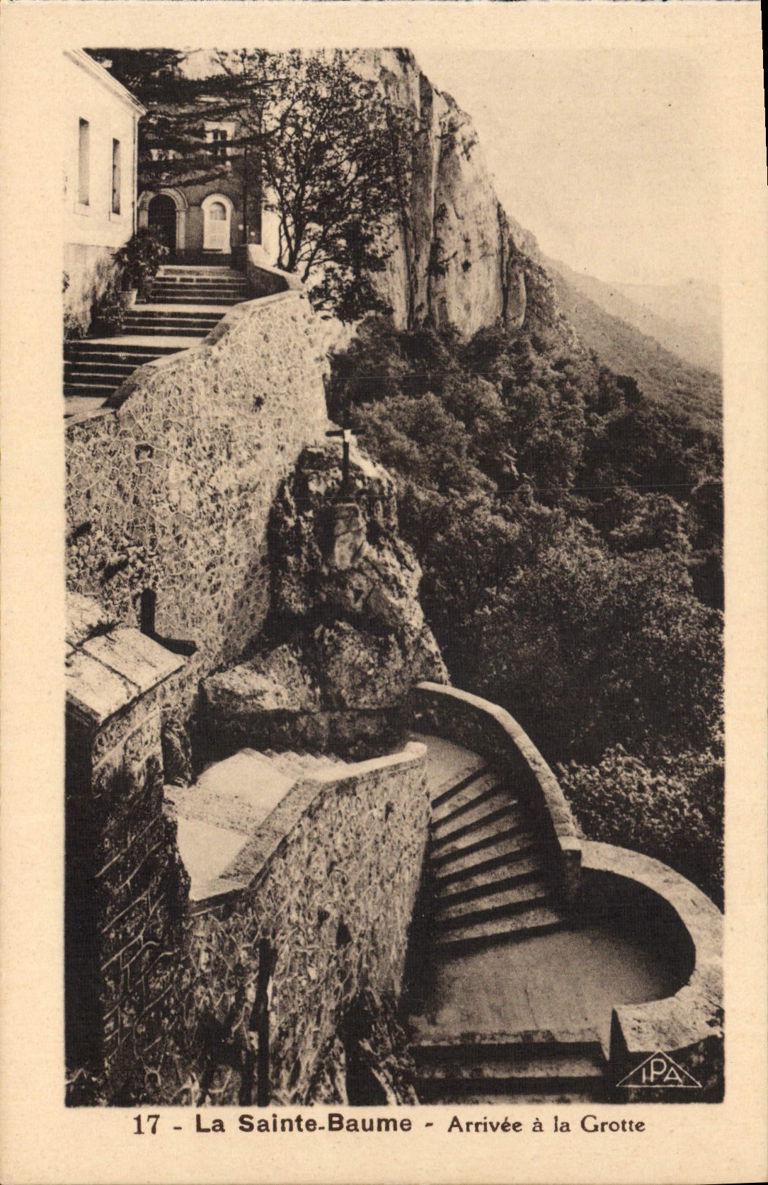 VINTAGE POSTCARD Sainte the Balsam Arrived At the Cave