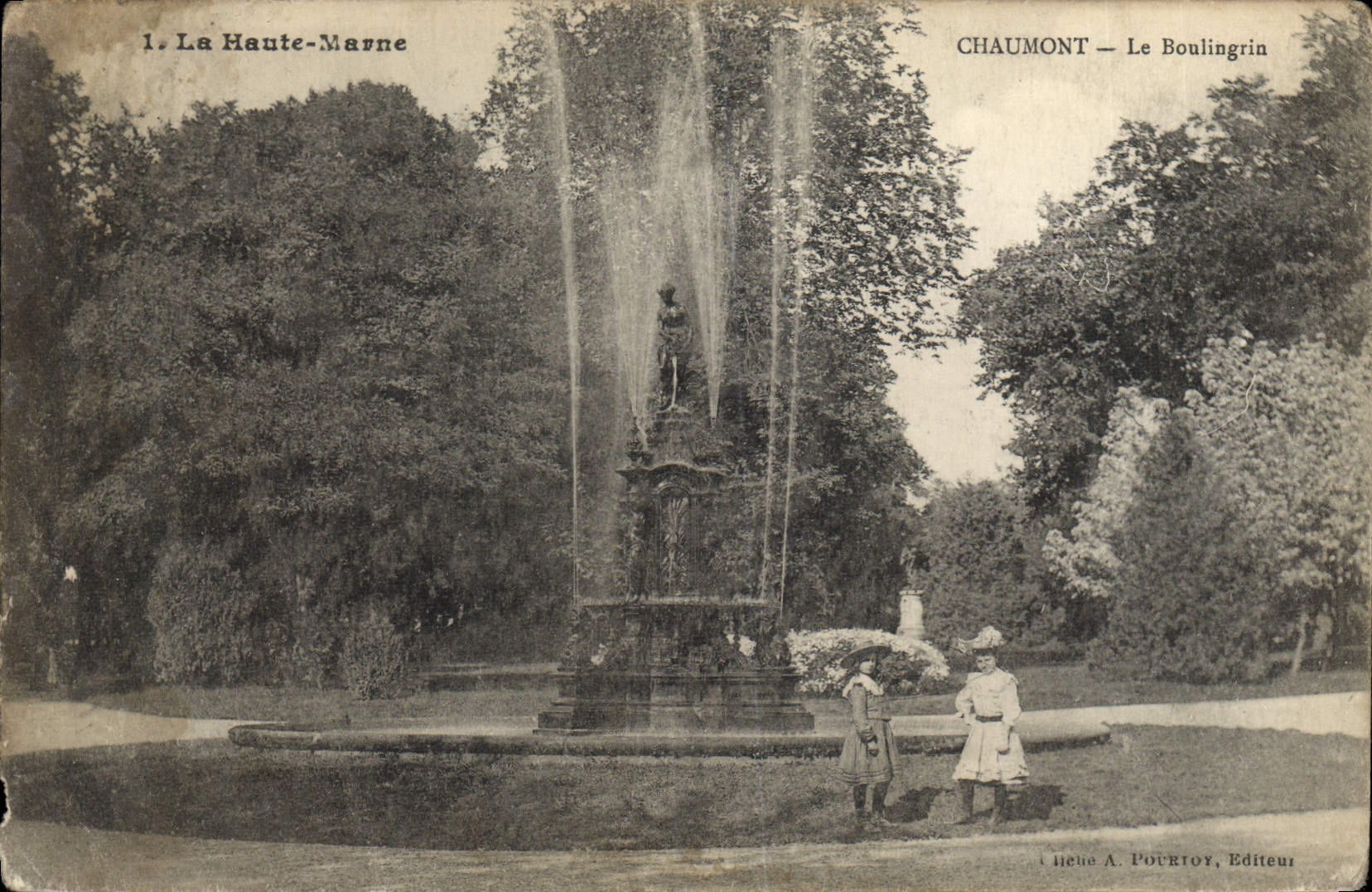 VINTAGE POSTCARD Chaumont Boulingrin