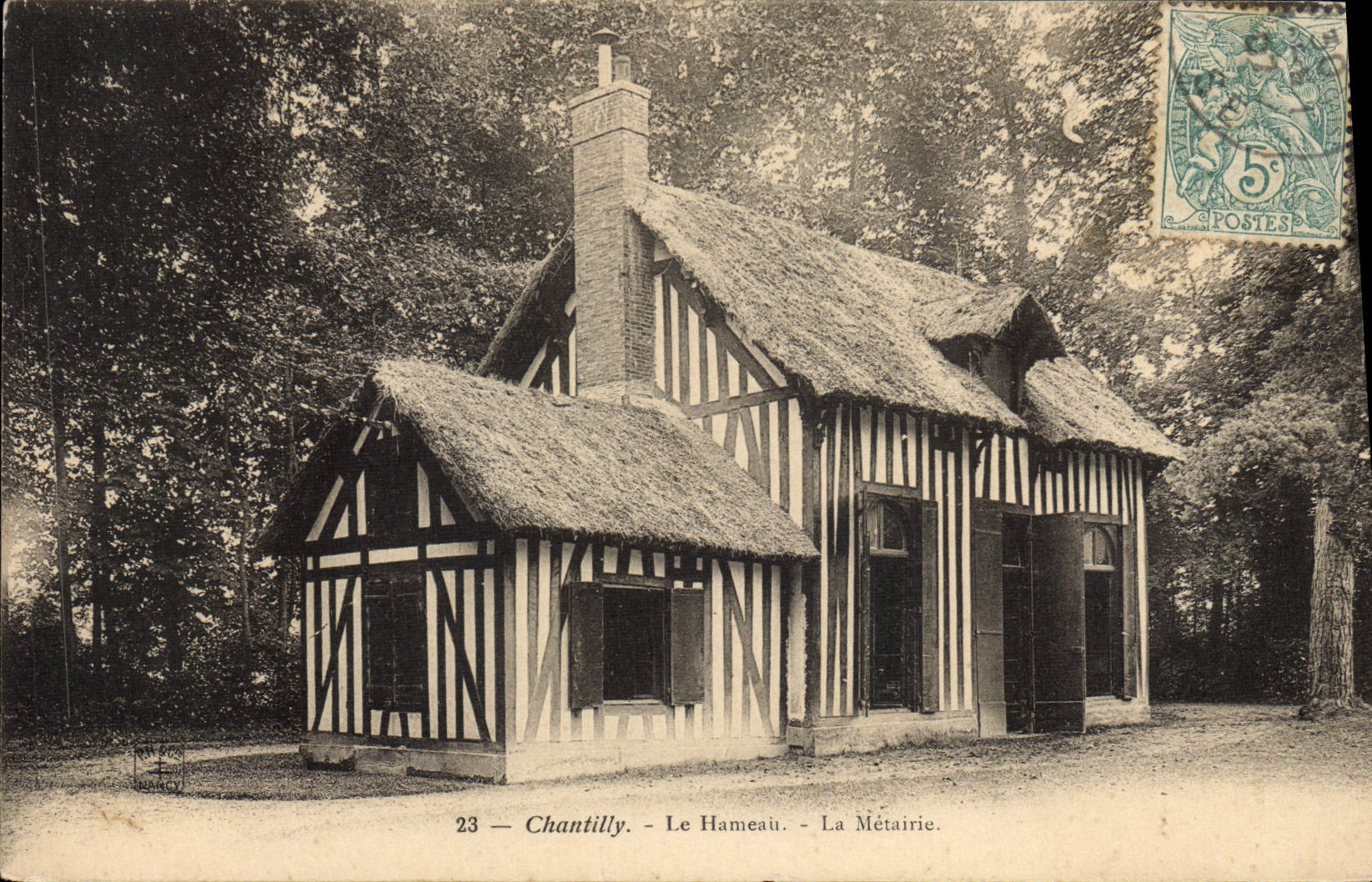 CPA Chantilly Le Hameau La Metairie