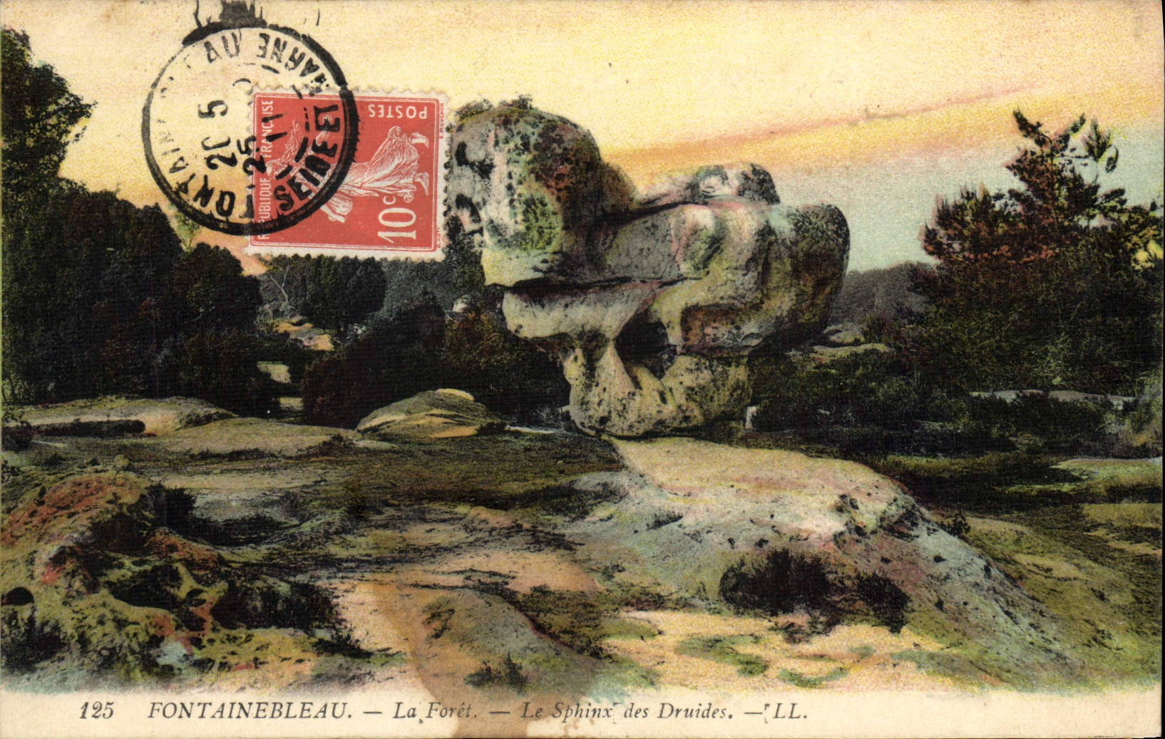 VINTAGE POSTCARD Fontainebleau the Drill the Sphinx Of the Druids