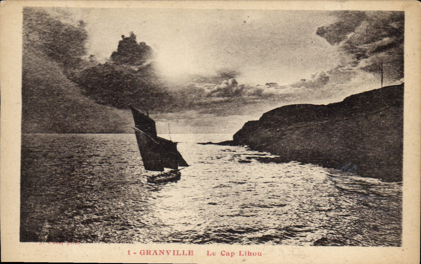 CPA Granville Le Cap Lihou Bateau
