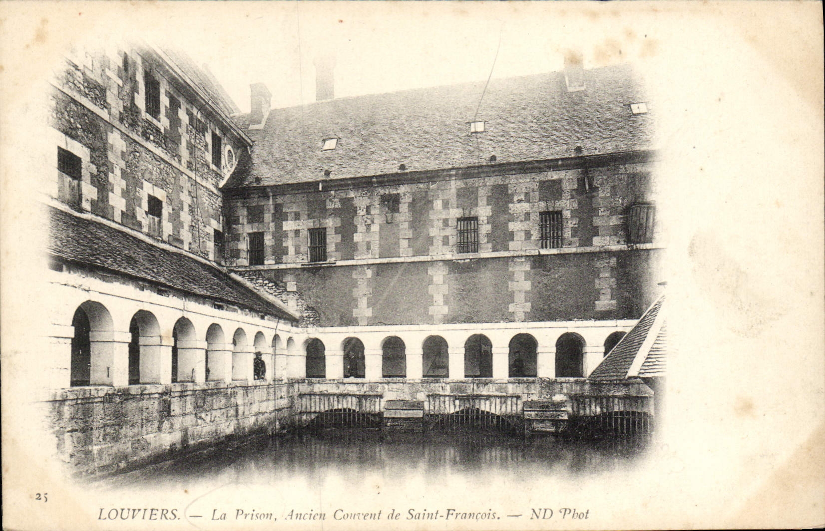 VINTAGE POSTCARD Louviers the Prison Former General assembly of Freemasons Of François Saint