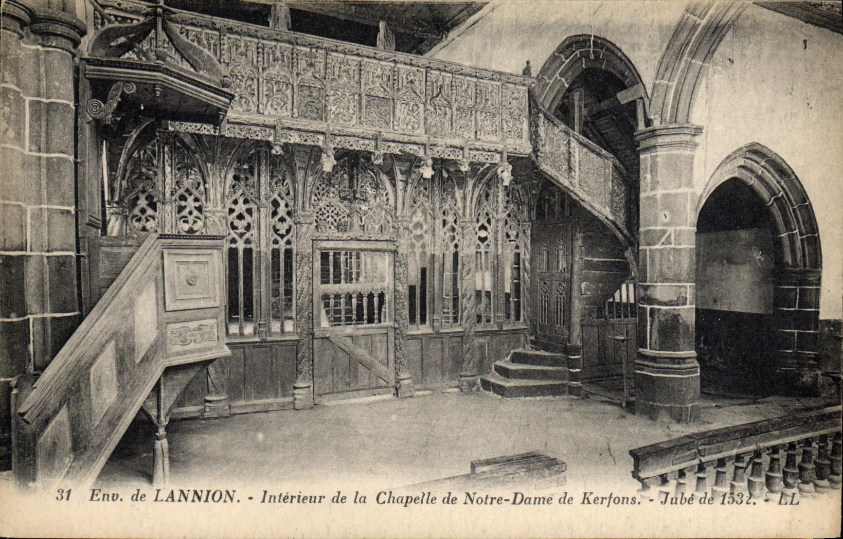 CPA Lannion Interieur De La Chapelle De Notre Dame De Kerfons Jube