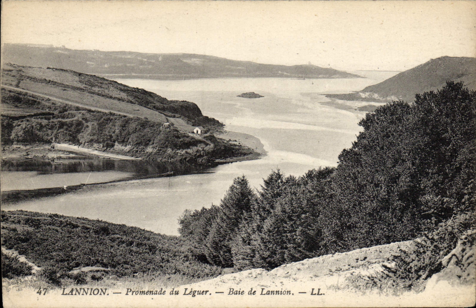 CPA Lannion Promenade Du Leguer Baie De Lannion