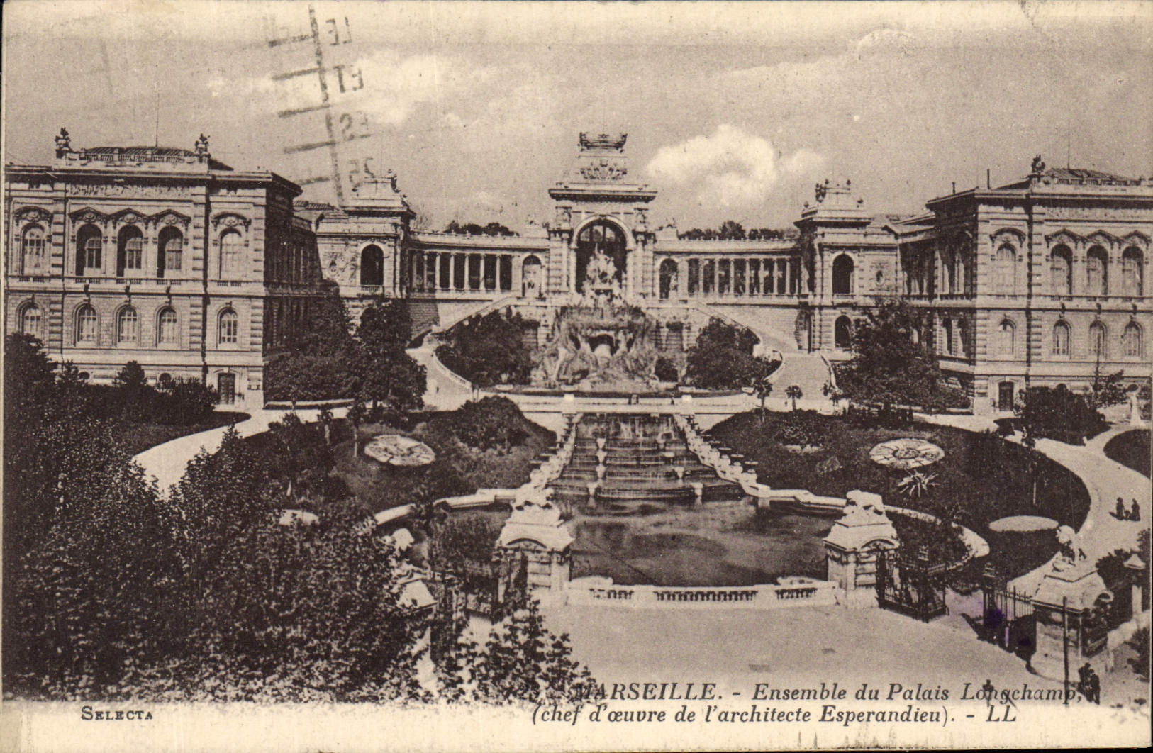 CPA Marseille Ensemble Du Palais Longchamp