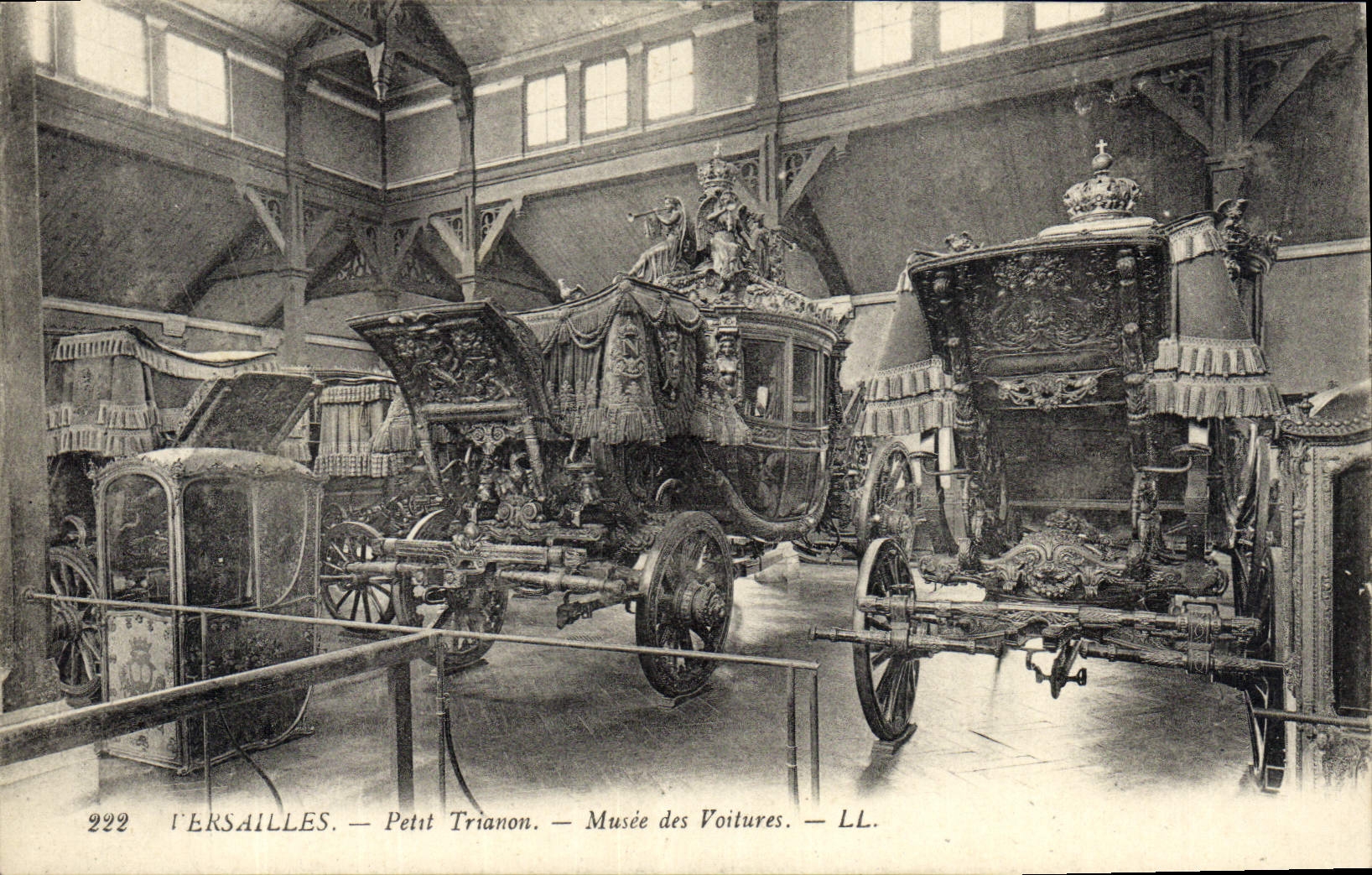 De la VENDIMIA de la POSTAL pequeño Trianon museo de Versalles de los coches