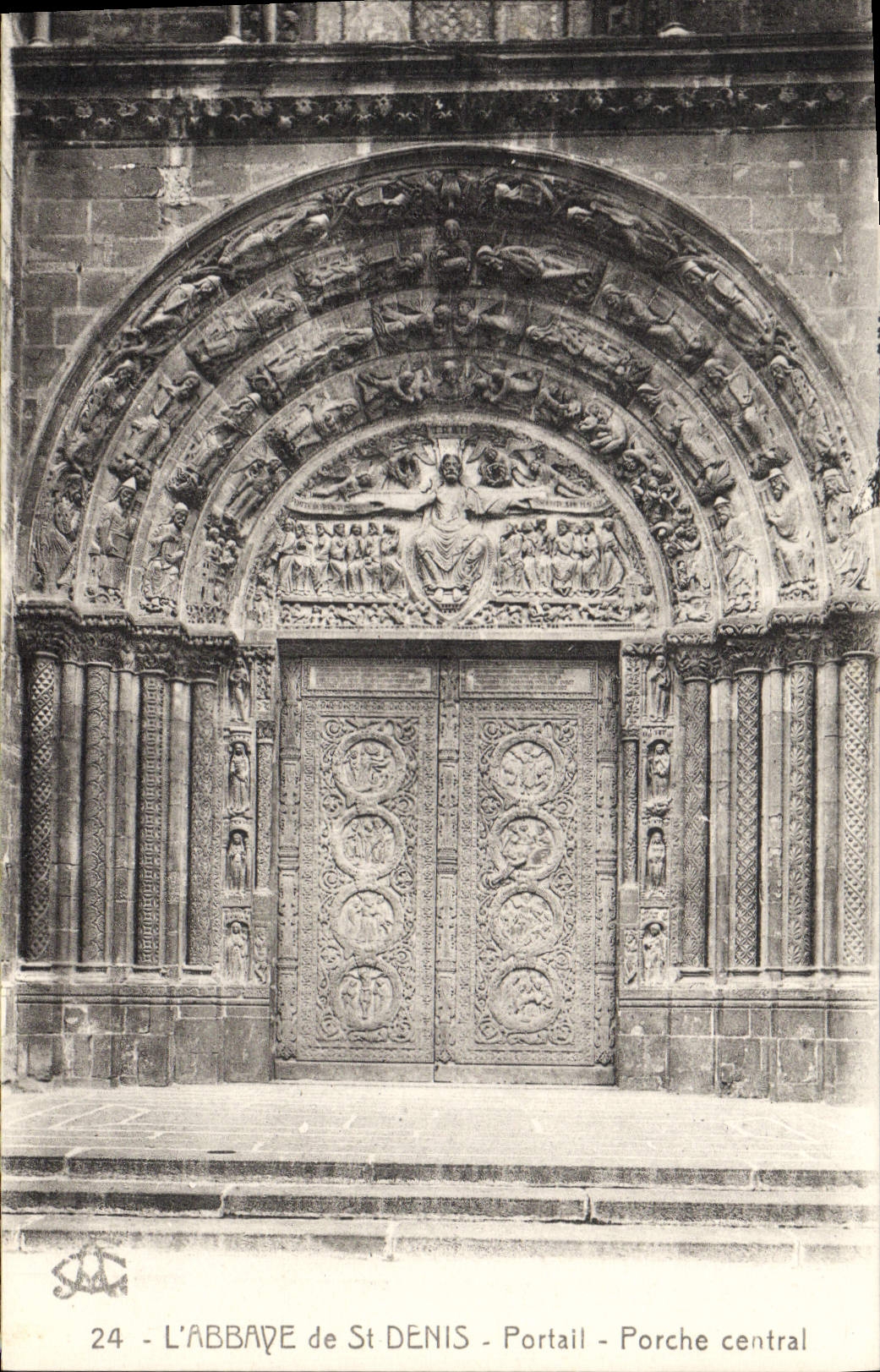Abadía de la POSTAL de la VENDIMIA del pórtico de la central de la puerta del St Denis
