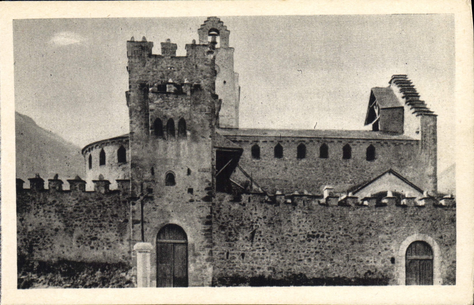 VINTAGE POSTCARD Luz Church Of Templiers
