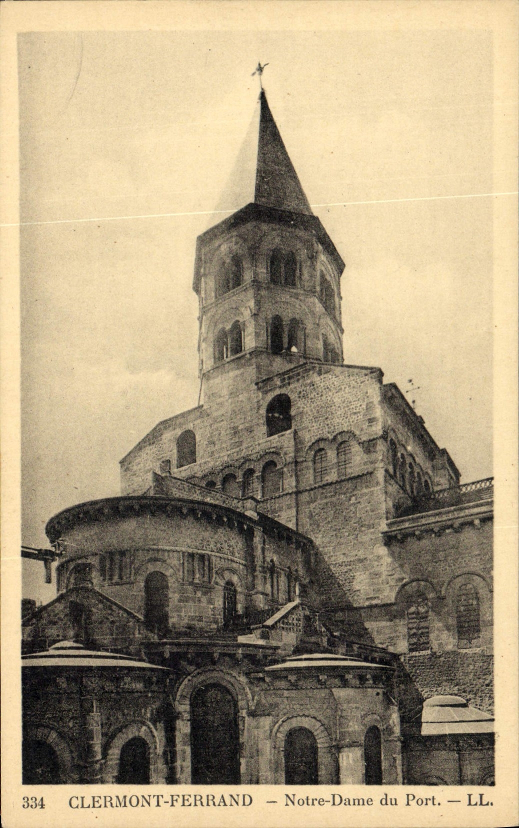 VINTAGE POSTCARD Clermont Ferrand Notre Dame Of the Port