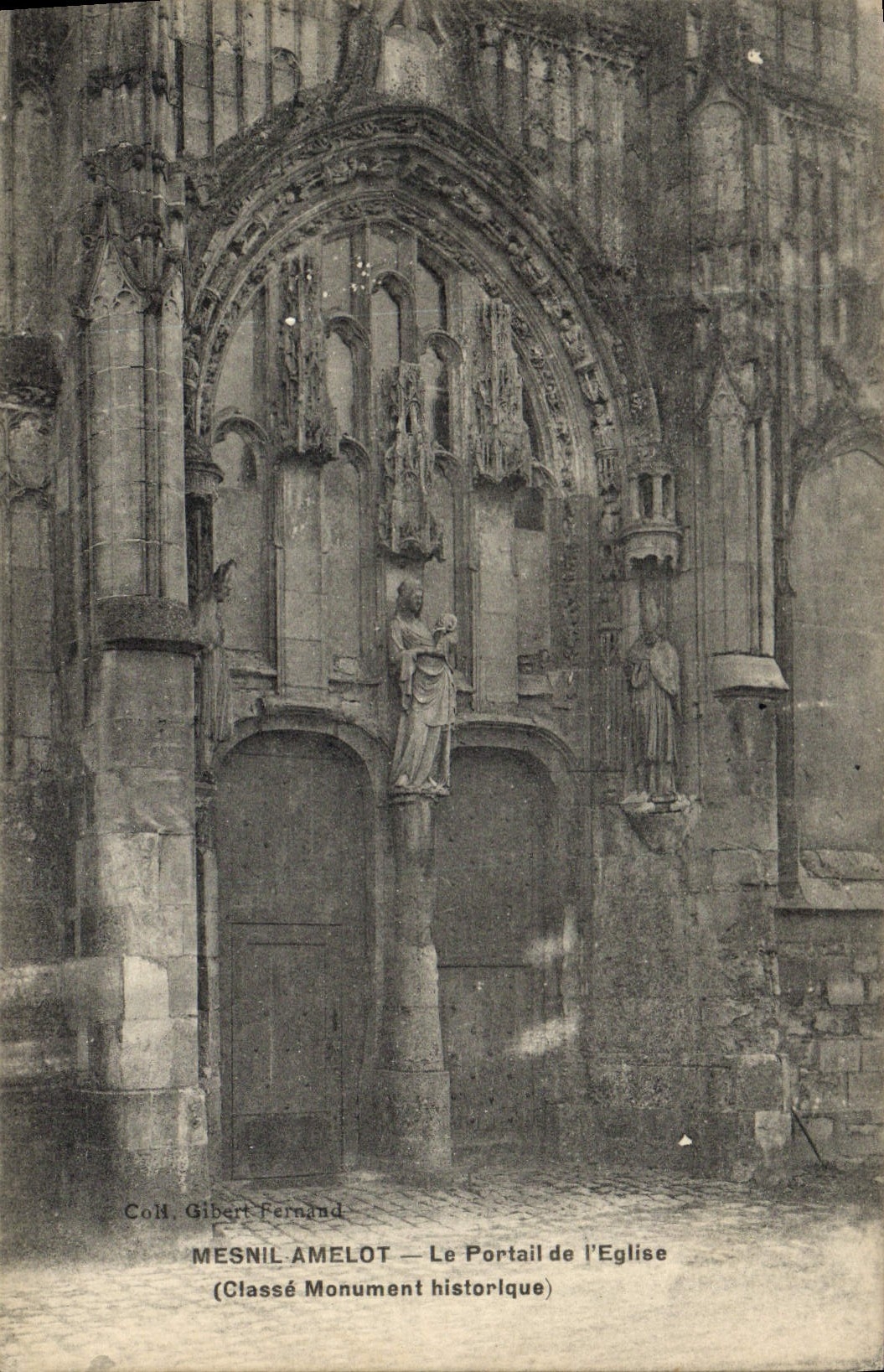 VINTAGE POSTCARD Mesnil Amelot the Gate Of the Church