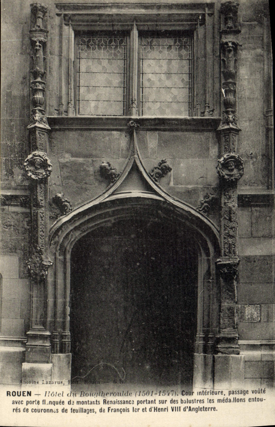 VINTAGE POSTCARD Rouen Hotel Of Bougtheroulde interior Court