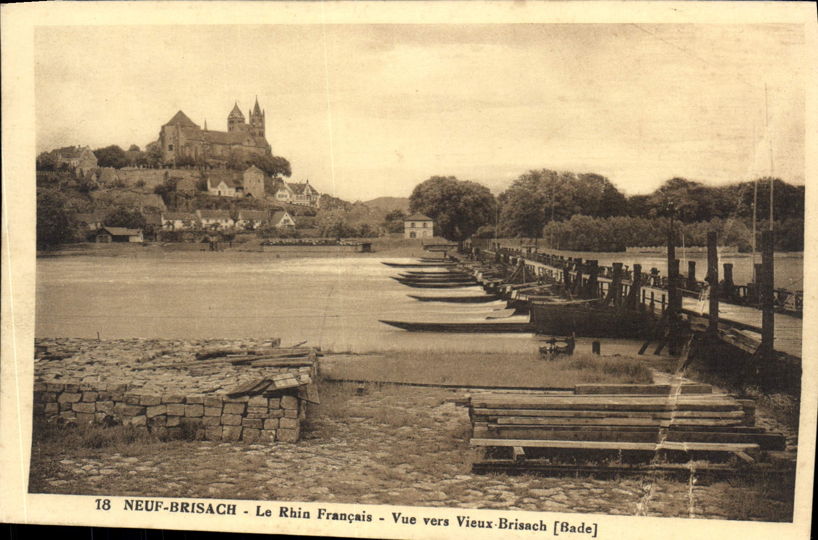 VINTAGE POSTCARD Last nines Brisach the French Rhine Sight Towards Brisach Old man