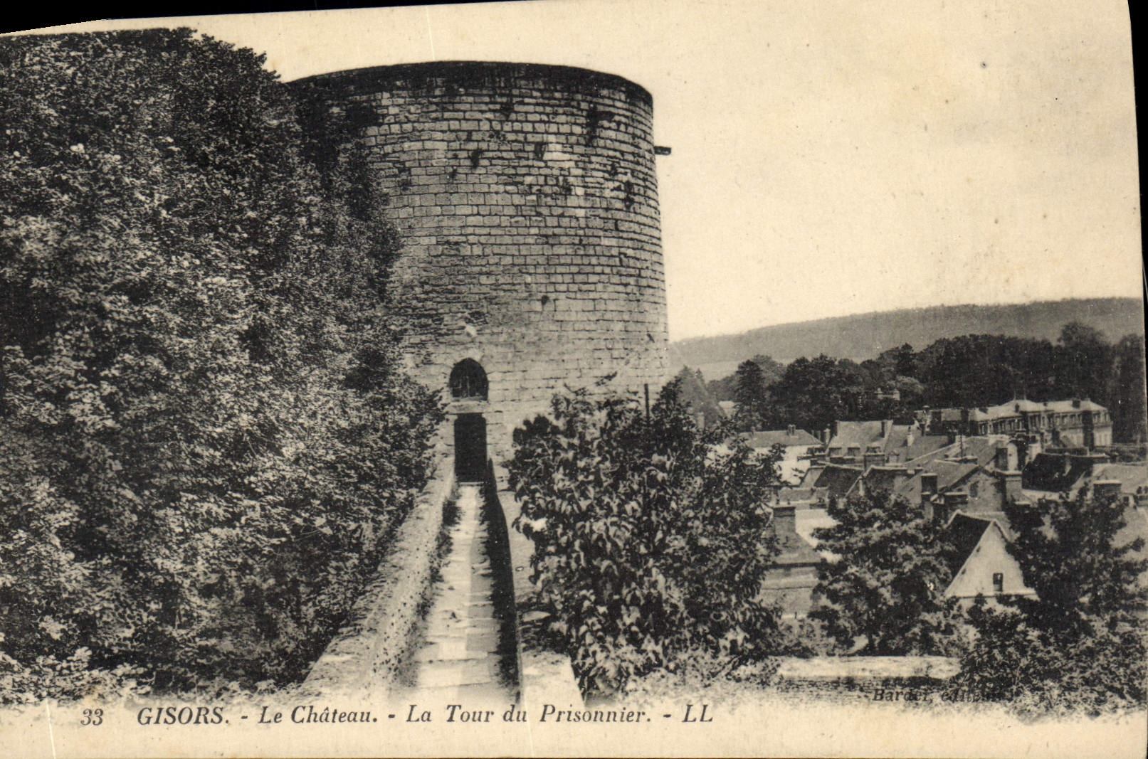 CPA Gisors Le Chateau La Tour Du Prisonnier