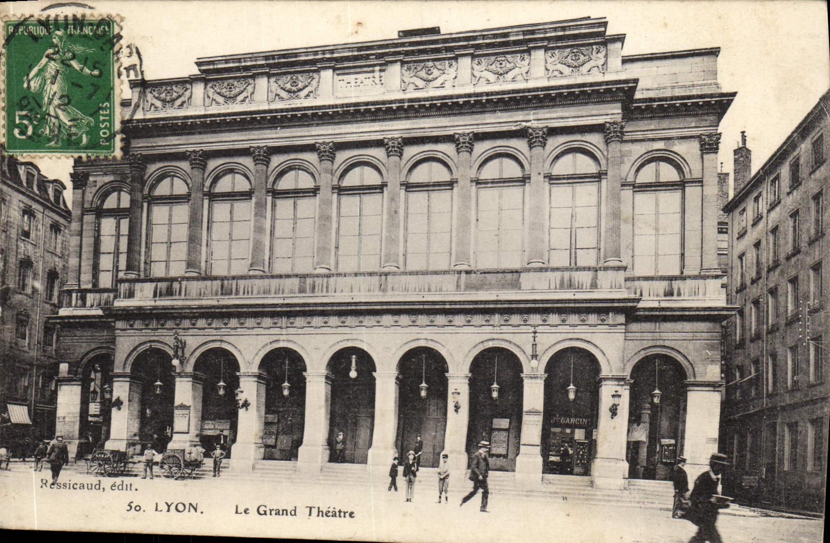 VINTAGE POSTCARD Lyon the Large Theater