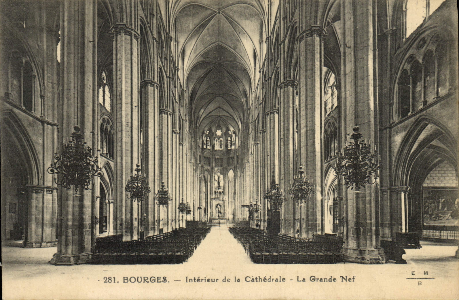 VINTAGE POSTCARD Interior Bourges Of the Cathedral the great nave