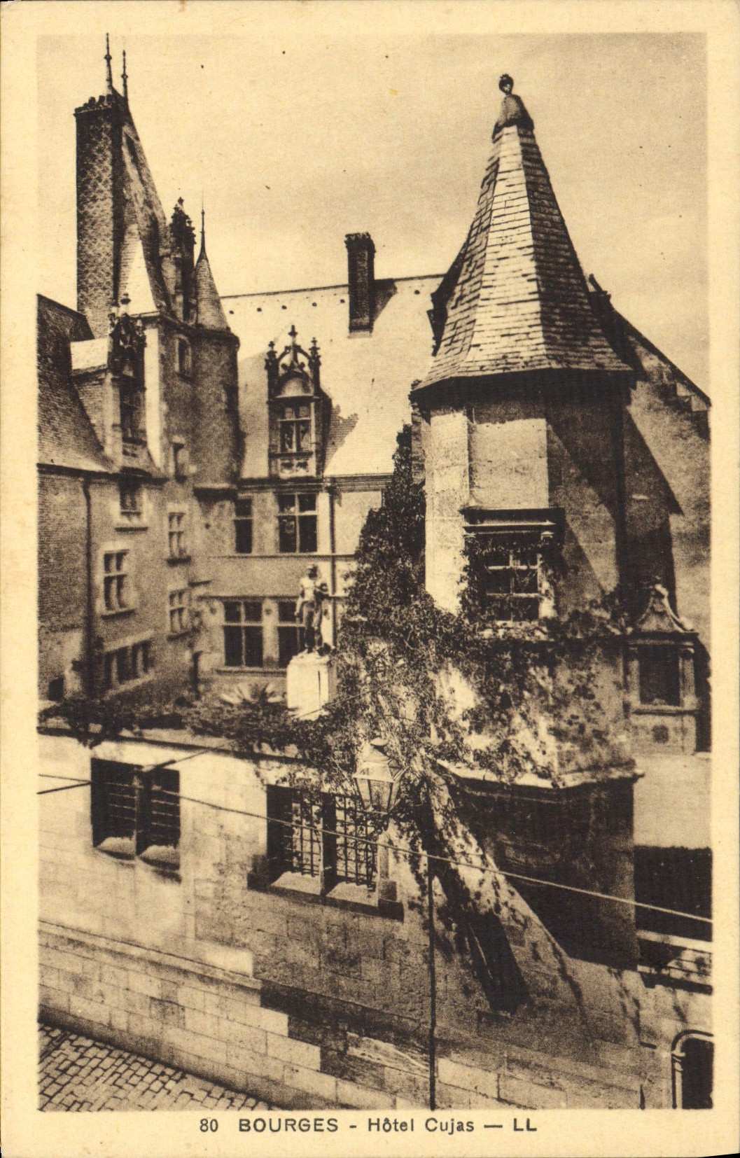 VINTAGE POSTCARD Bourges Cujas Hotel