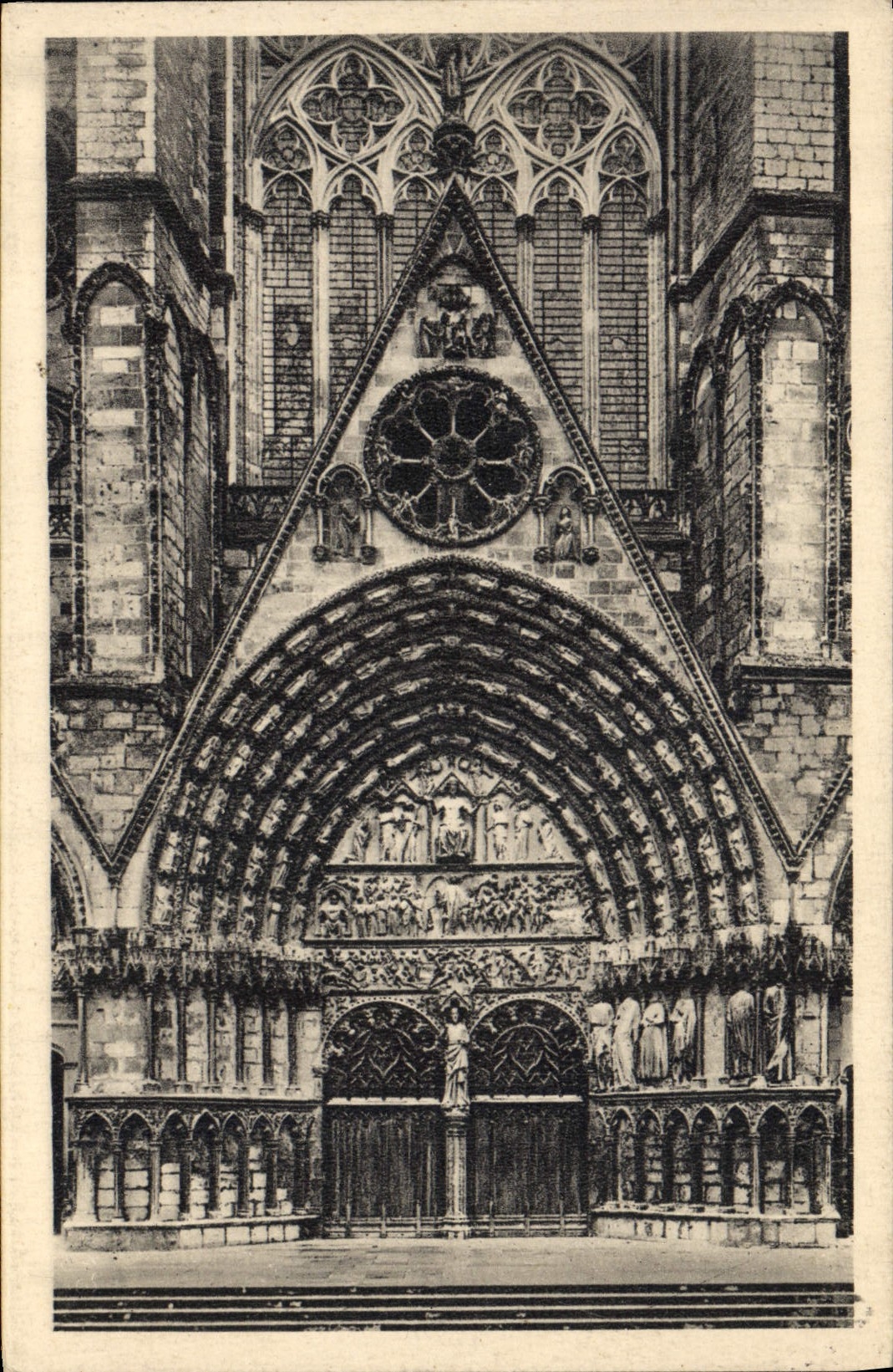 VINTAGE POSTCARD Bourges the Cathedral Central Gate