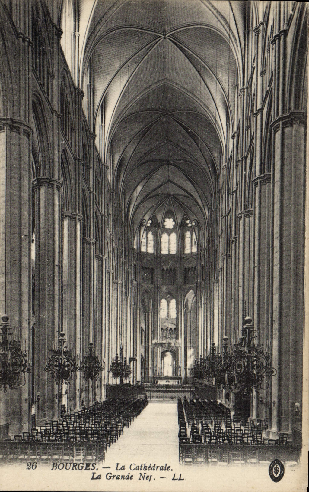 VINTAGE POSTCARD Bourges the Cathedral the Great nave