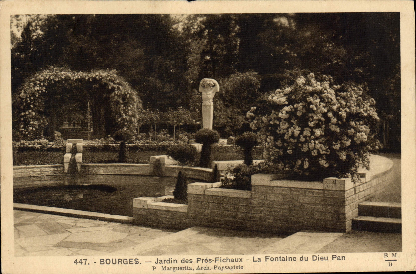 VINTAGE POSTCARD Bourges Garden Of Close Fichaux the fountain of God Side