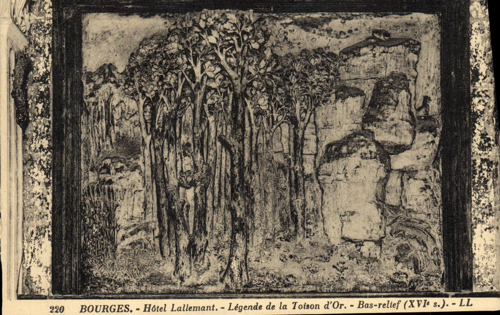 El hotel Lallemant de Bourges de la POSTAL de la VENDIMIA subtitula bajo dorado la relevación del paño grueso y suave