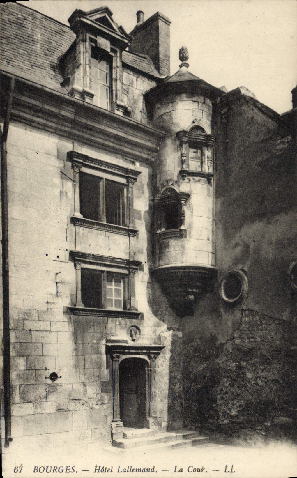 Corte del hotel de Bourges Lallemand de la POSTAL de la VENDIMIA
