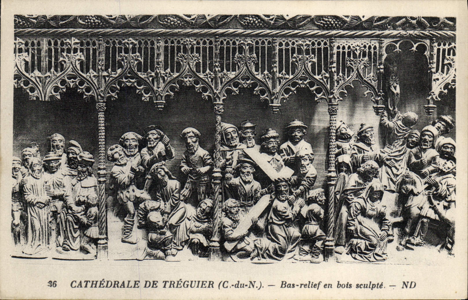 CPA Cathedrale De Treguier Bas Relief en Bois Sculpte
