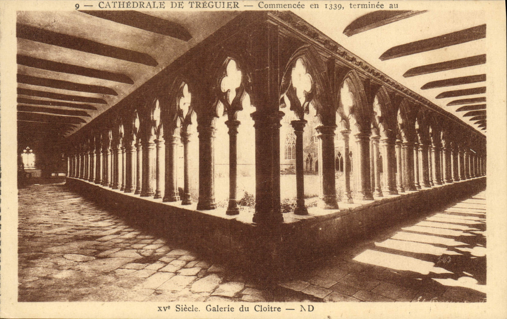 CPA Cathedrale De Treguier Galerie du Cloitre