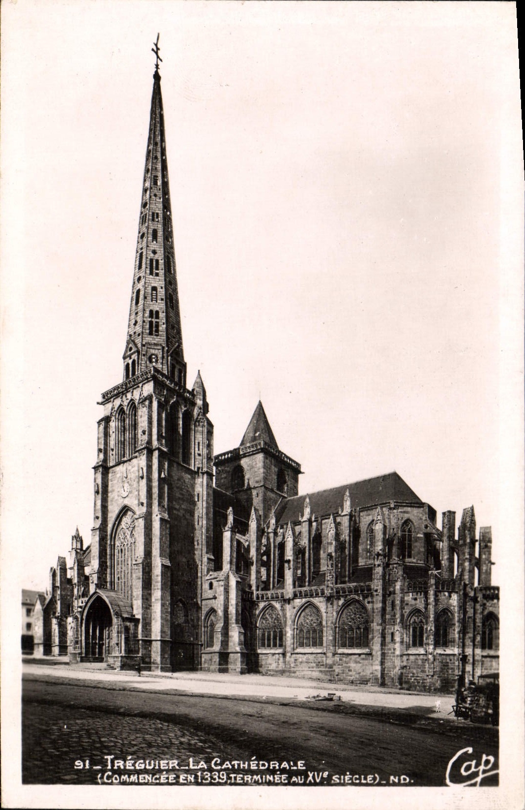 CPA Treguier La Cathedrale