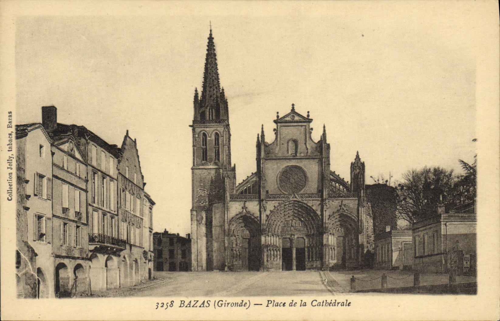 VINTAGE POSTCARD Bazas Places Cathedral