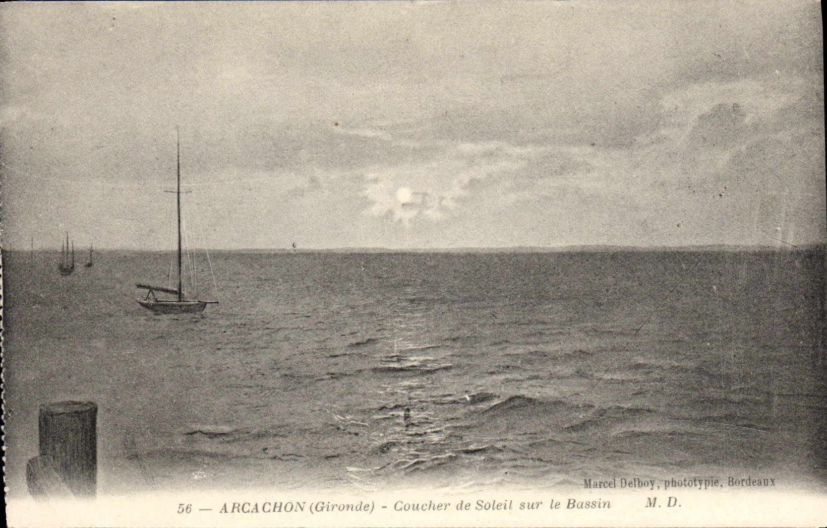 VINTAGE POSTCARD Arcachon Sunset on the Basin