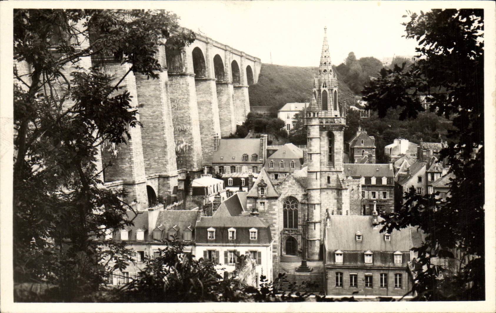 MODERN CARD Morlaix the Viaduct and Panoramic sight on Melaine Saint