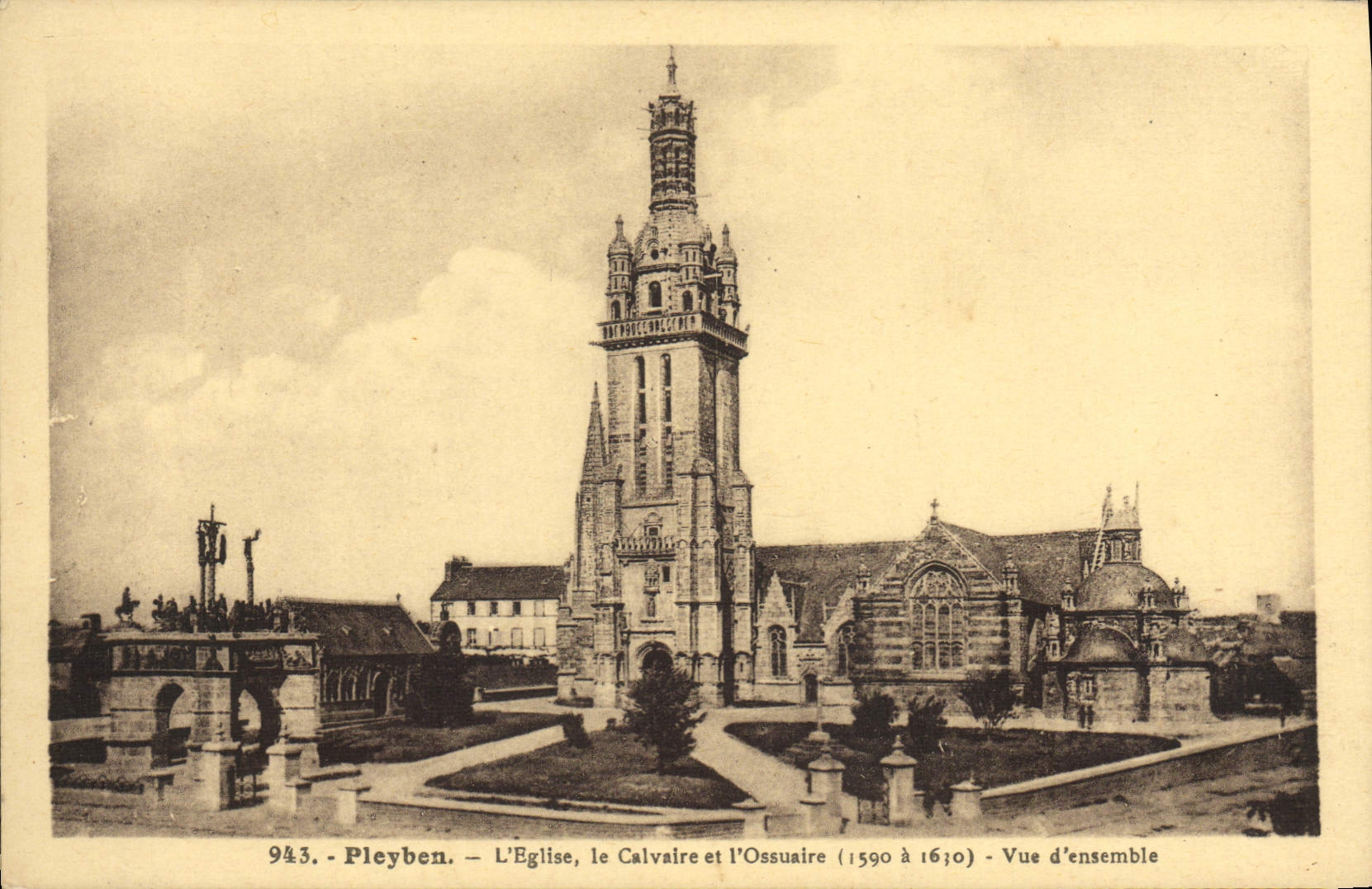 VINTAGE POSTCARD Pleyben the Church the Martyrdom and the Ossuary Overall picture