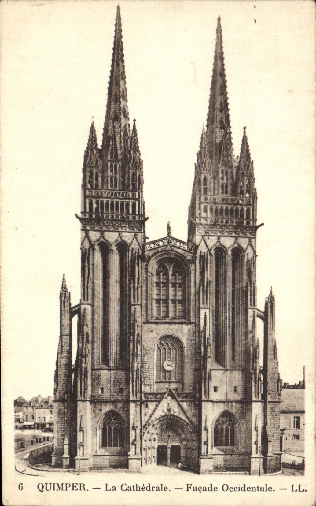VINTAGE POSTCARD Quimper the Cathedral Western Frontage