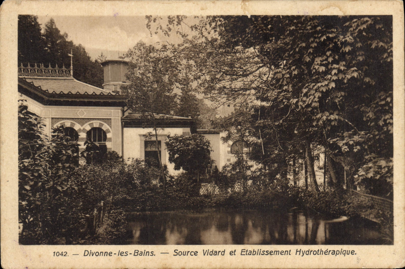 VINTAGE POSTCARD Divonne les Bains Source Vidard and Hydrotherapeutic Etablissement