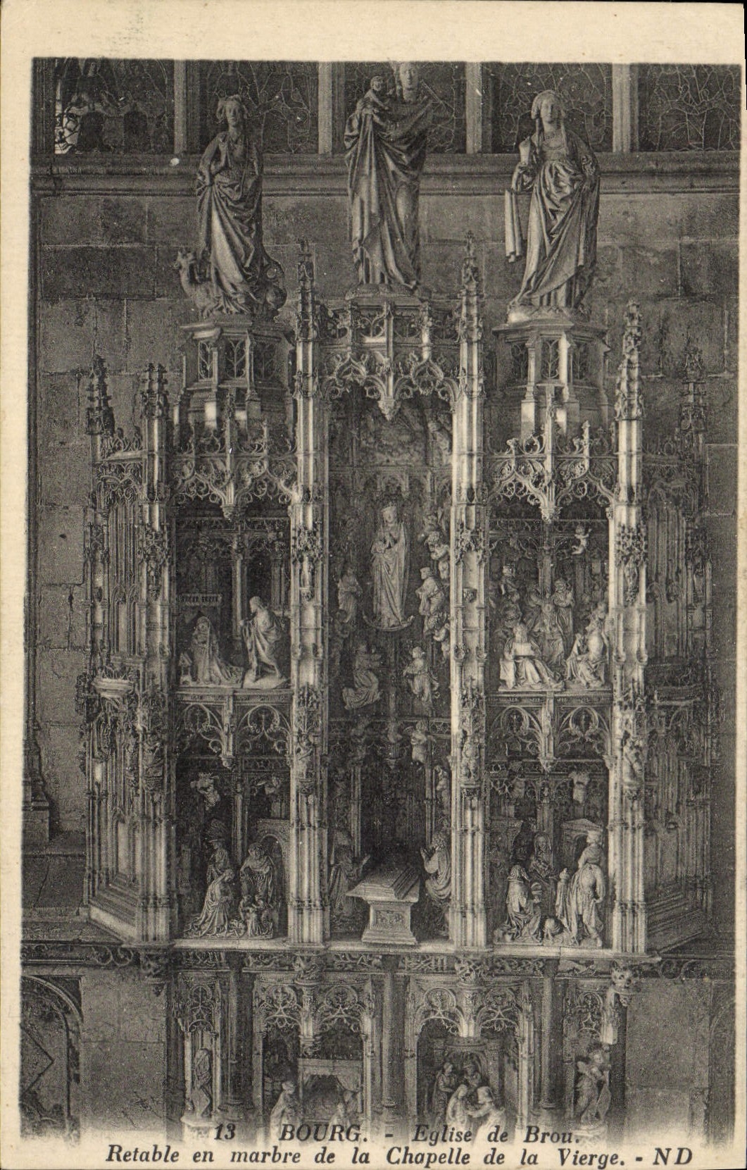 VINTAGE POSTCARD Borough Church of marble Husks Retable of the Vault of the Virgin