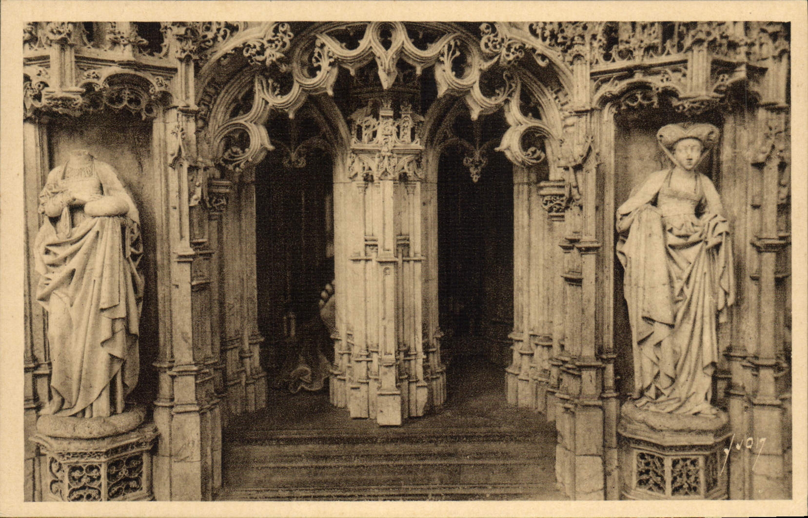 CPA Bourg Eglise de Brou Mausolee de Philibert le Beau