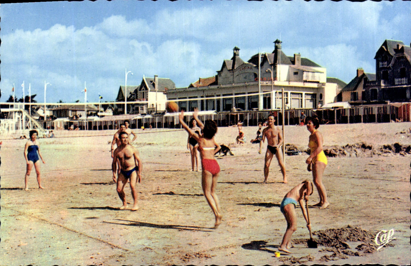 MODERN CARD Pornichet Plays on the Beach and the Casino Volley ball Volleyball Ball