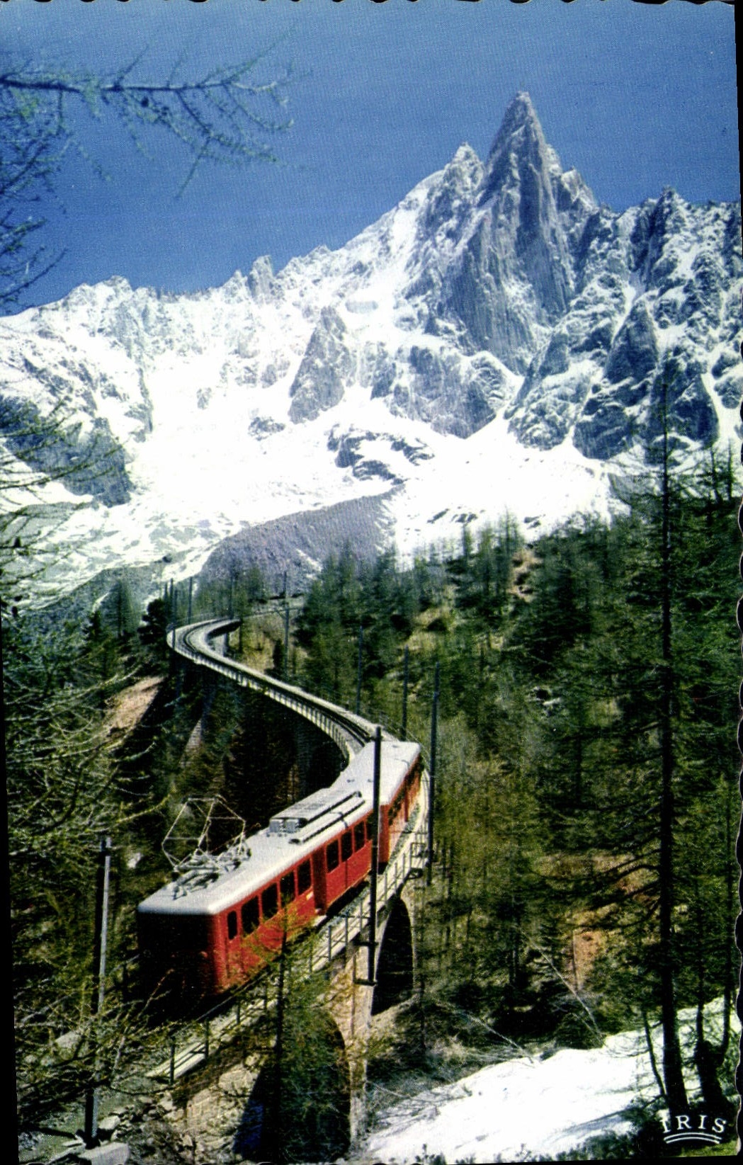 CPM Chamonix Mont Blanc Le Chemin De Fer Du Montenvers et l'aiguille du Dru