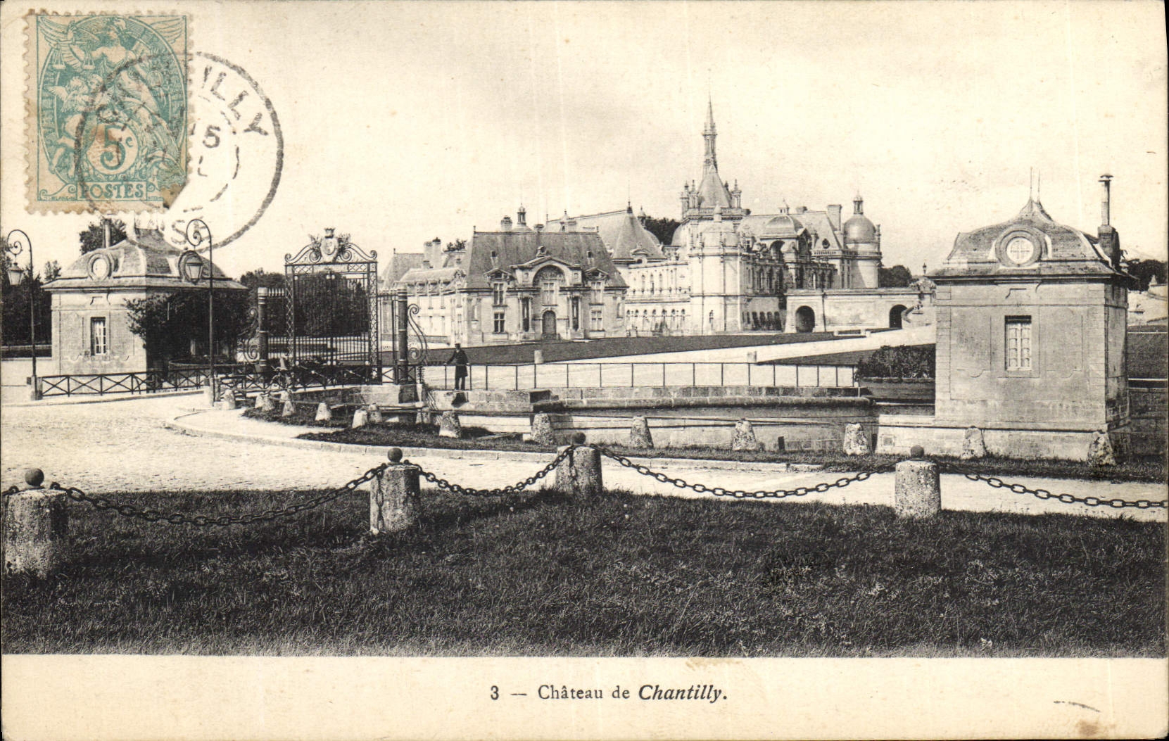 VINTAGE POSTCARD Castle Of Chantilly