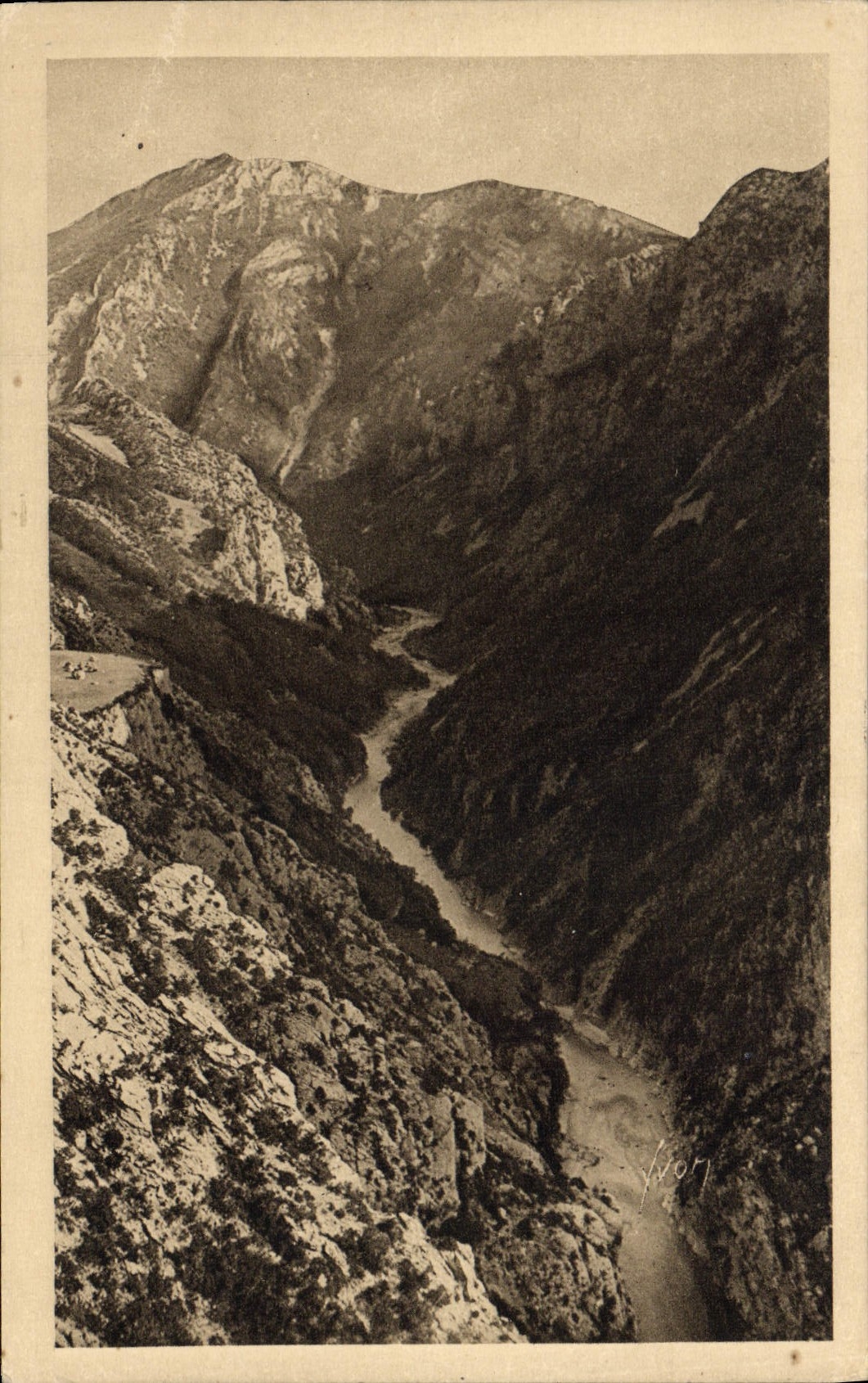 VINTAGE POSTCARD Landscapes And Stones Of Provence the Verdon Close to Aiguines